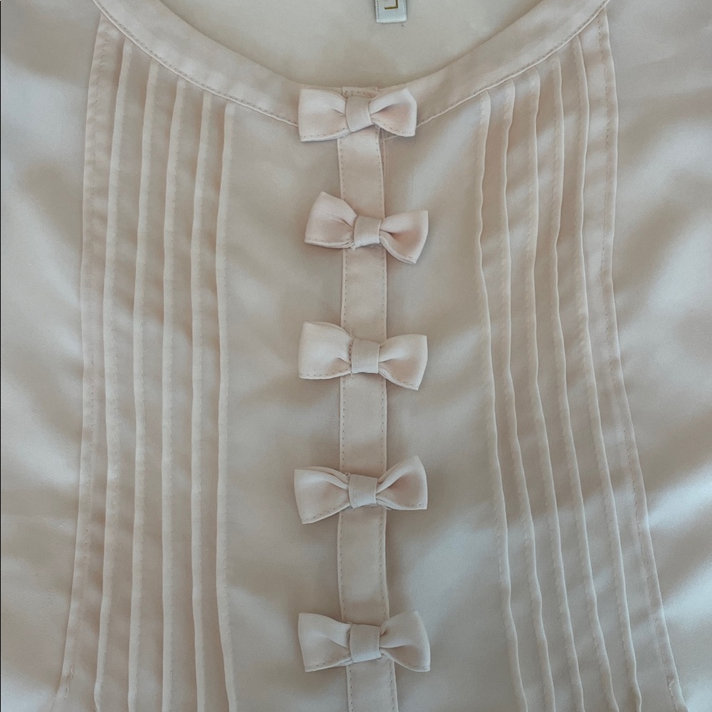 LC Lauren Conrad Pale Blush Pink Bow Front Camisole - Picture 3 of 5